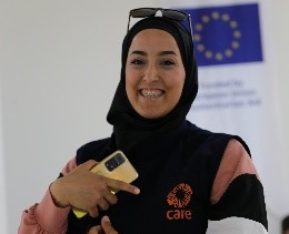 世界人道デー：シリアで家を失い、避難先のトルコで家を失ったコミュニティ活動家